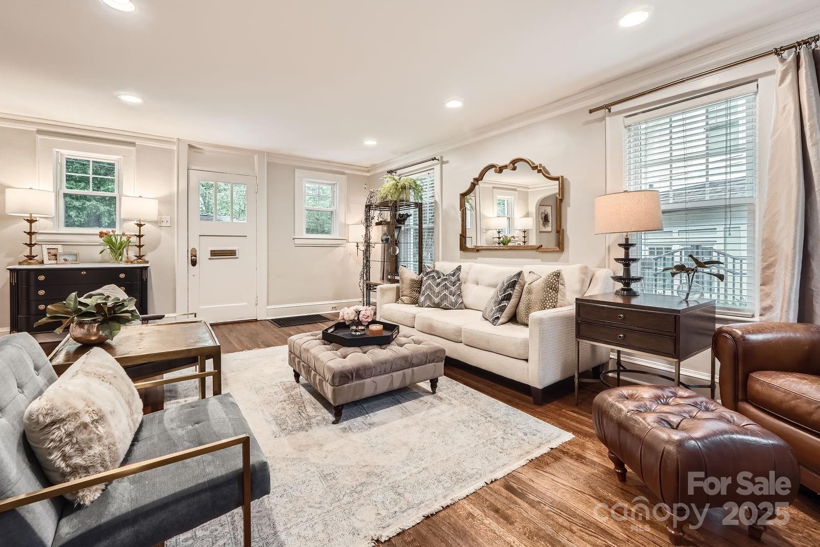 2246 Sharon Road Charlotte, NC 28207 - Photo 5 of 28