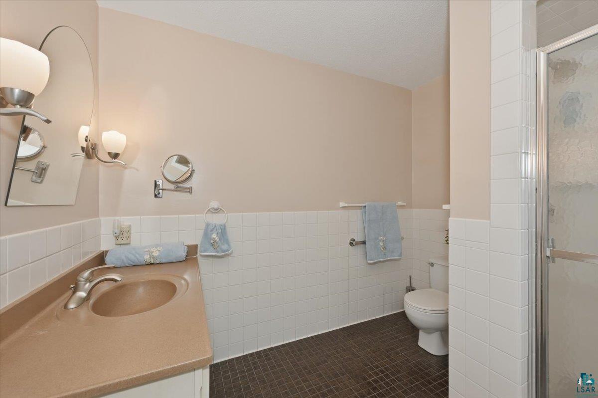 280 Misquah Road Duluth, MN 55804 - Photo 17 of 30