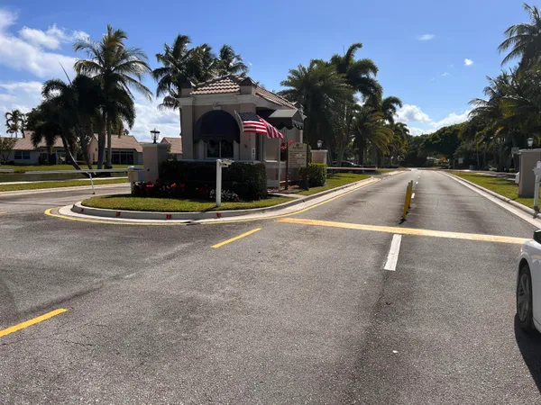$5,000 | 8884 Shoal Creek Lane, Boynton Beach, FL 33472