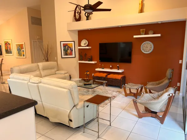 $5,000 | 8884 Shoal Creek Lane, Boynton Beach, FL 33472