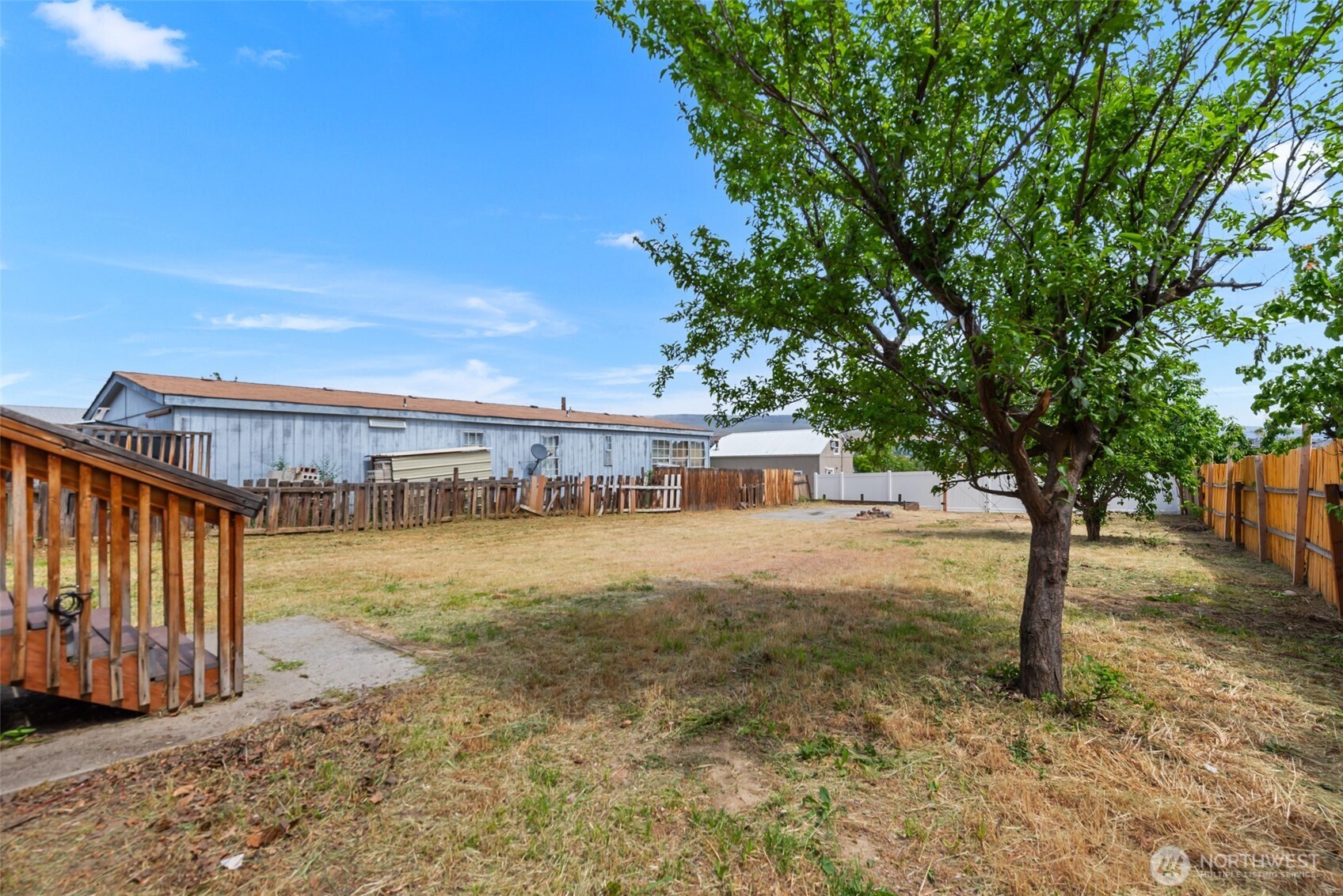 811 Cascade Street Wenatchee, WA 98801 - Photo 21 of 32