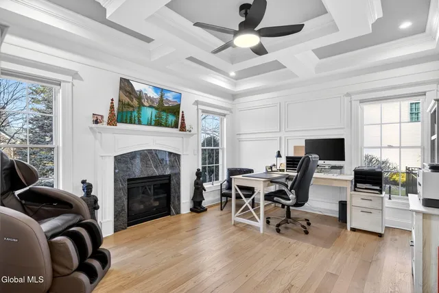 $1,485,000 | 220 Brittany Place, Niskayuna, NY 12309