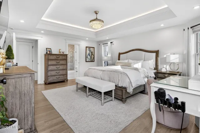 $1,485,000 | 220 Brittany Place, Niskayuna, NY 12309