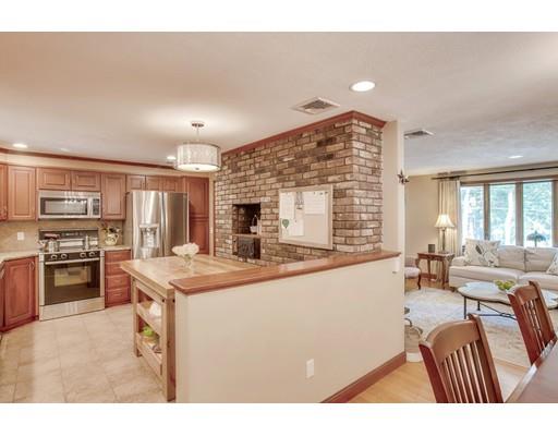 43 Meadowbrook Road Bedford, MA 01730 - Photo 7 of 31 Gallery Image 7