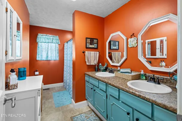 $375,000 | 2485 Indian Ridge Road, Blaine, TN 37709