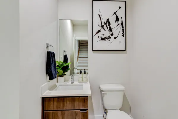 $3,600 | 5857 Dolores Street, Houston, TX 77057