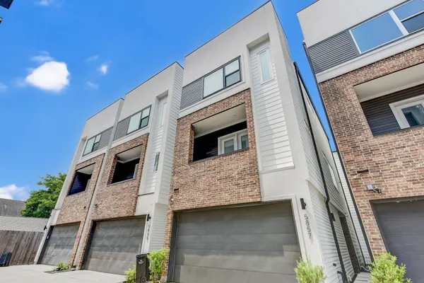 $3,600 | 5857 Dolores Street, Houston, TX 77057