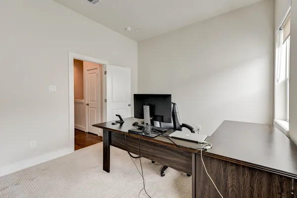 $3,600 | 5857 Dolores Street, Houston, TX 77057