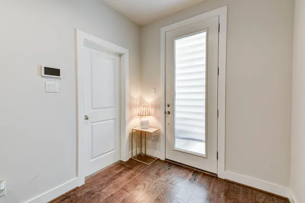 $3,600 | 5857 Dolores Street, Houston, TX 77057