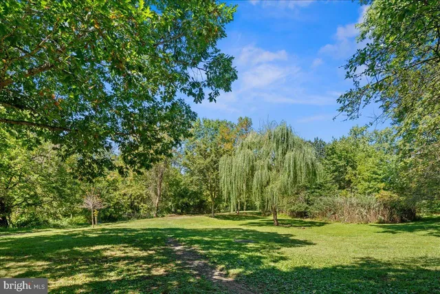 a picture of a room with a cabinet