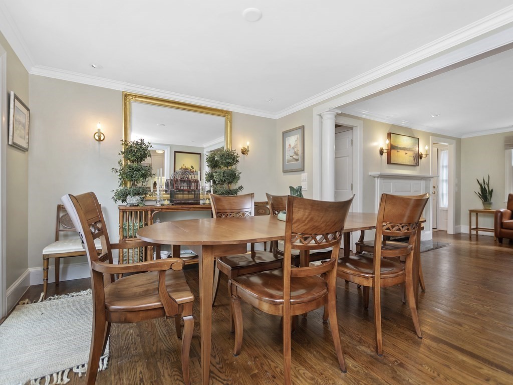 29 Jericho Road, Unit 29 Weston, MA 02493 - Photo 4 of 17