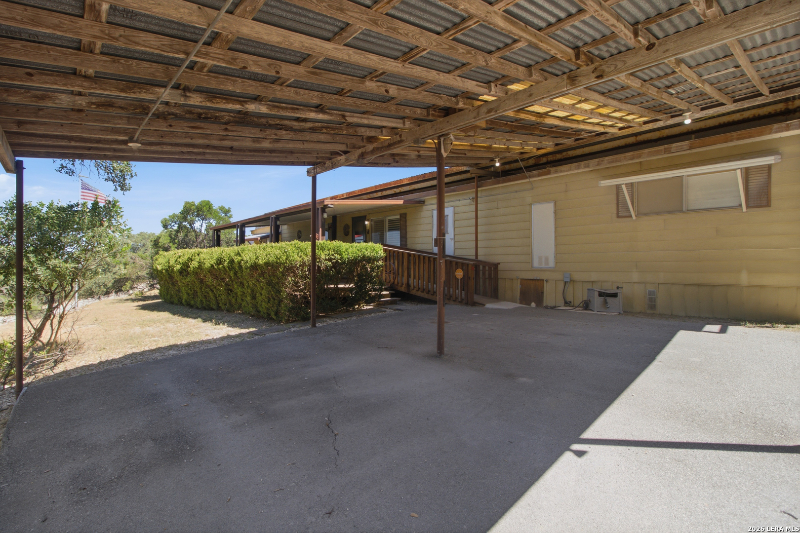 1501 Spring Road Pipe Creek, TX 78063 - Photo 6 of 68 Gallery Image 6