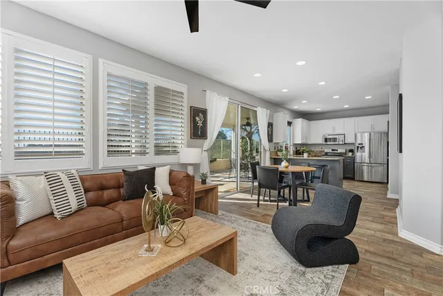 $1,185,000 | 20 Wild Lilac Lane, Rancho Santa Margarita, CA 92688