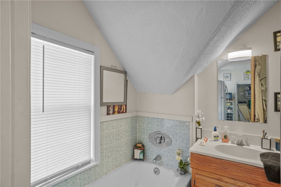 550 Winter Street Woonsocket, RI 02895 - Photo 16 of 20