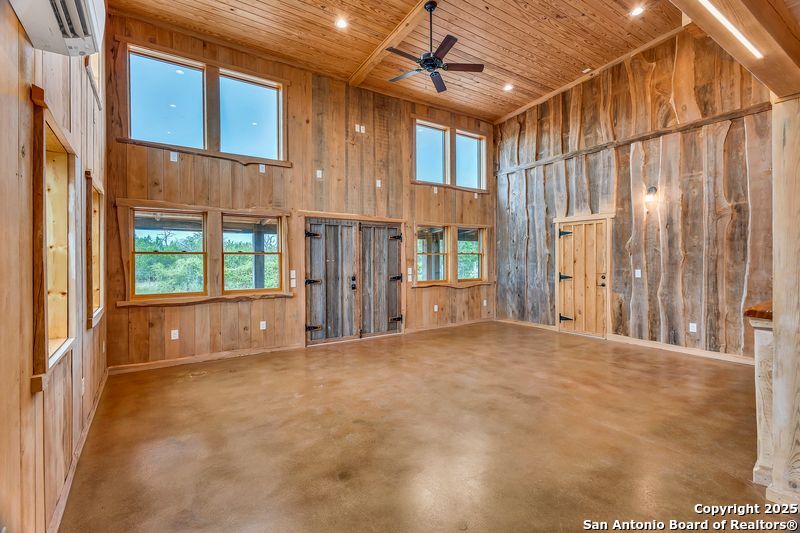700 Ledgerock Road Wimberley, TX 78676 - Photo 2 of 38