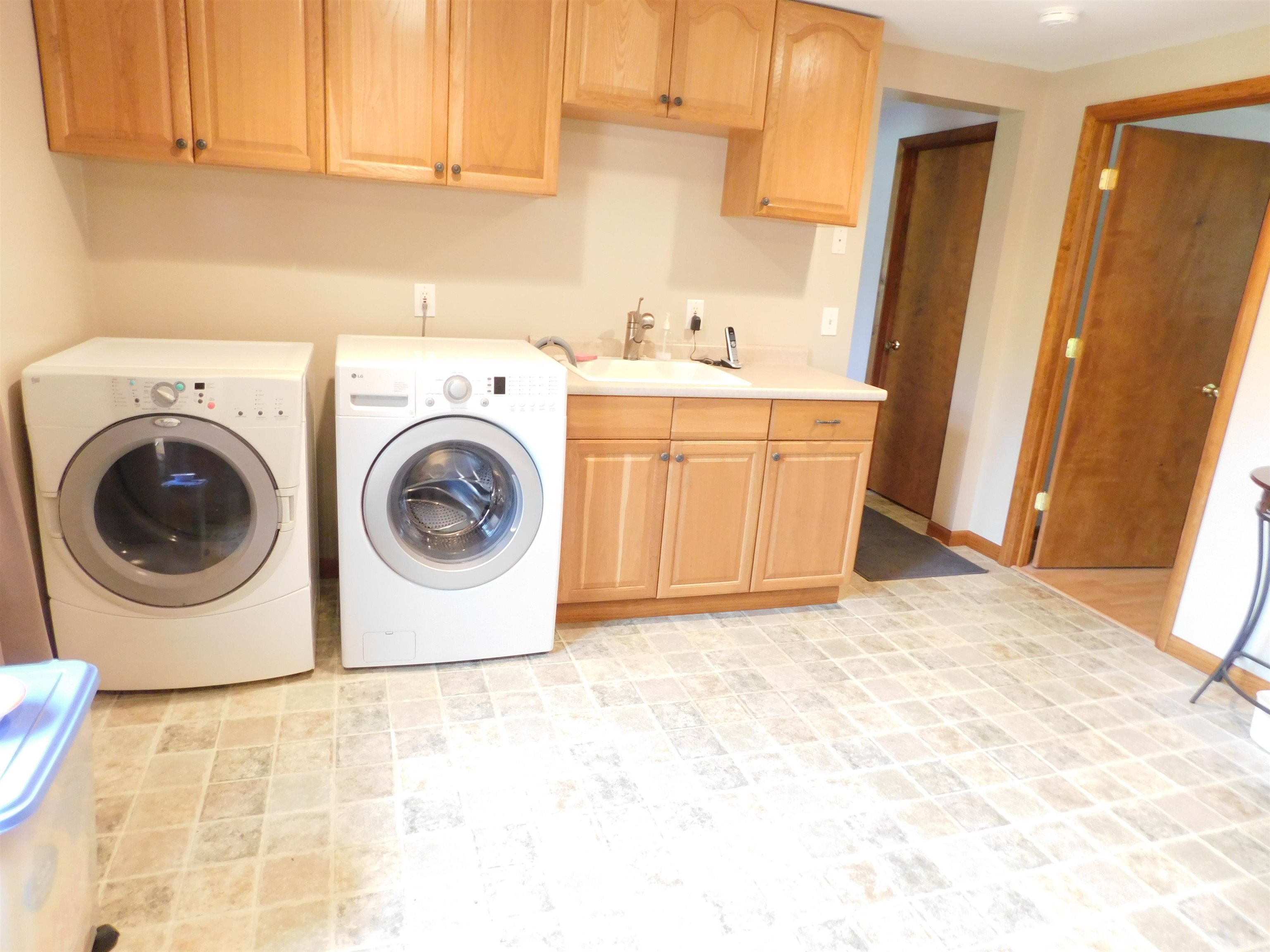4798 Rochester Road Dryden, MI 48428 - Photo 10 of 28 Huge Laundry Room