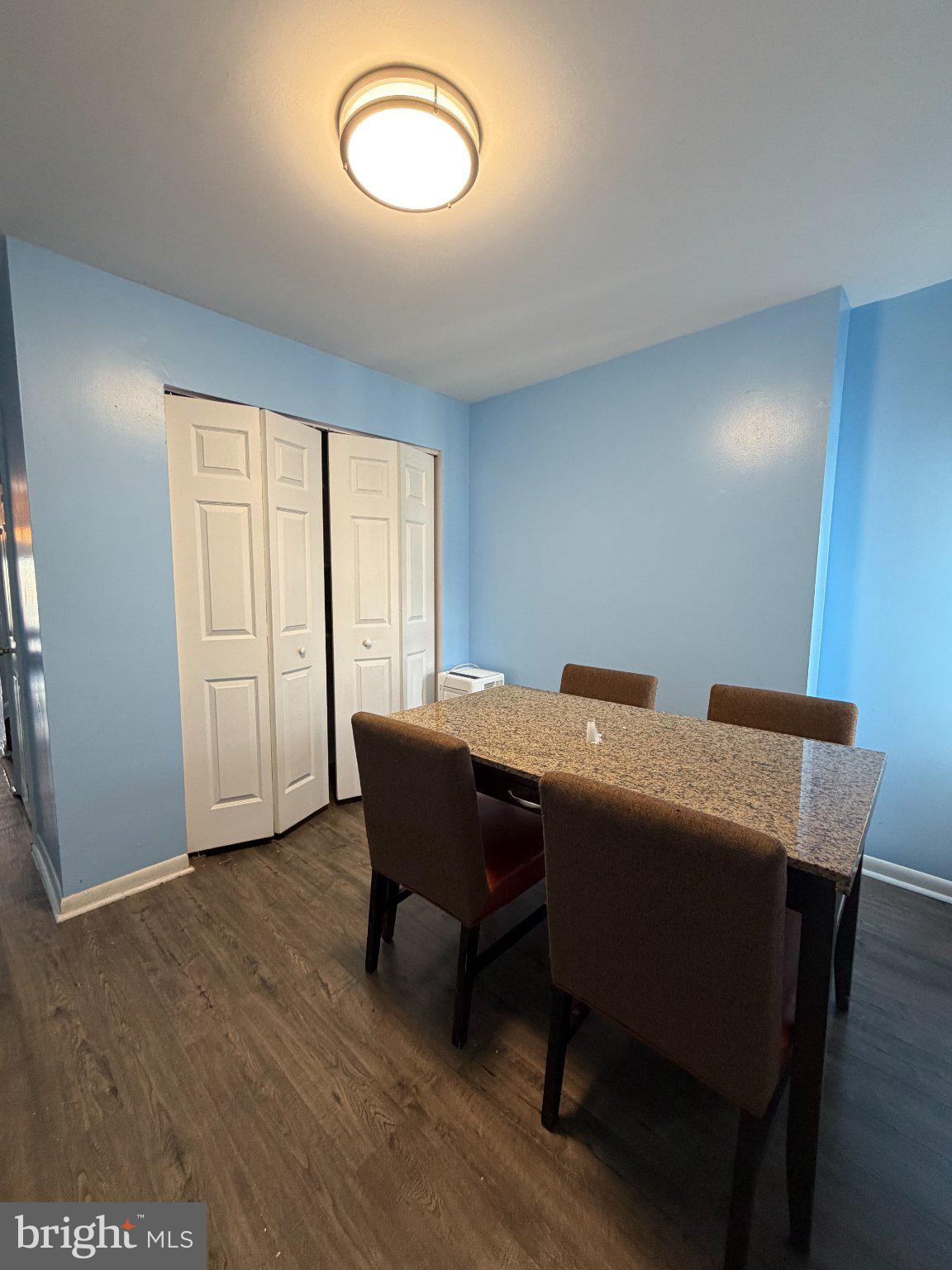 539 Gold Street Baltimore, MD 21217 - Photo 6 of 23 Bright and inviting dining space.