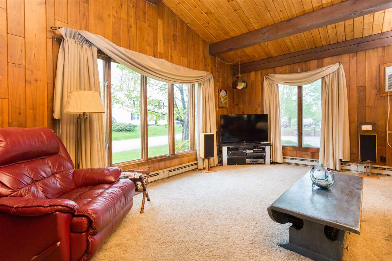 10 Claire Street Rochester, NH 03867 - Photo 8 of 35