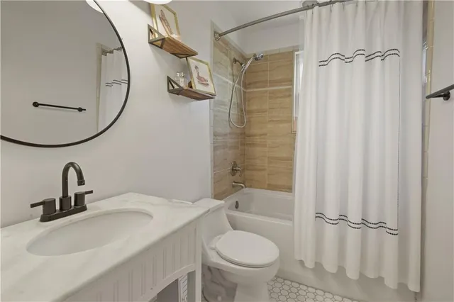 $319,000 | 201 Portland Street, New Orleans, LA 70124