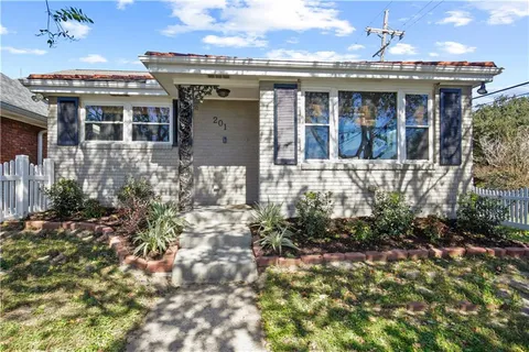 $339,499 | 201 Portland Street, New Orleans, LA 70124