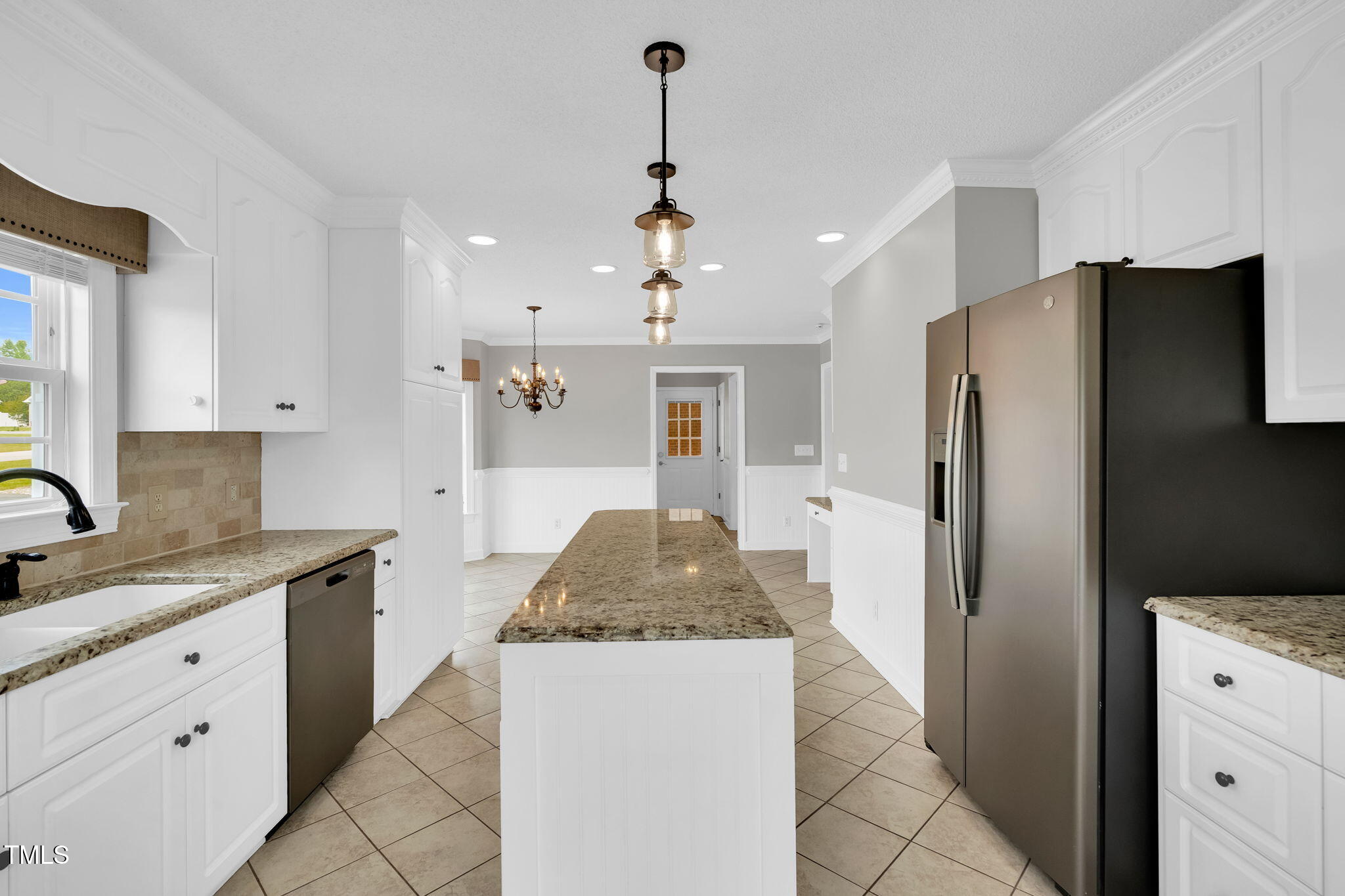 201 Wendy Place Benson, NC 27504 - Photo 19 of 30 20-web-or-mls-DSC01103