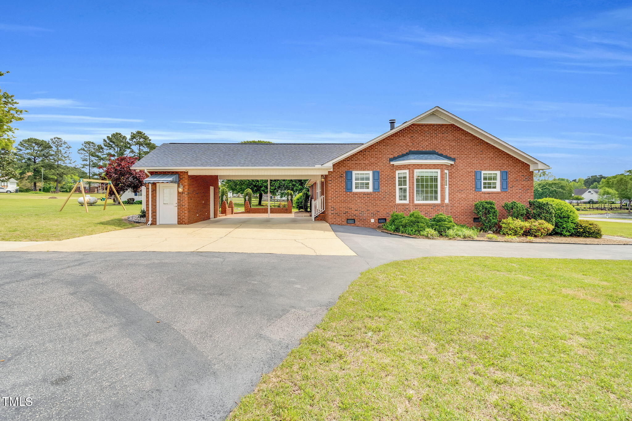 201 Wendy Place Benson, NC 27504 - Photo 30 of 30 31-web-or-mls-DSC01157