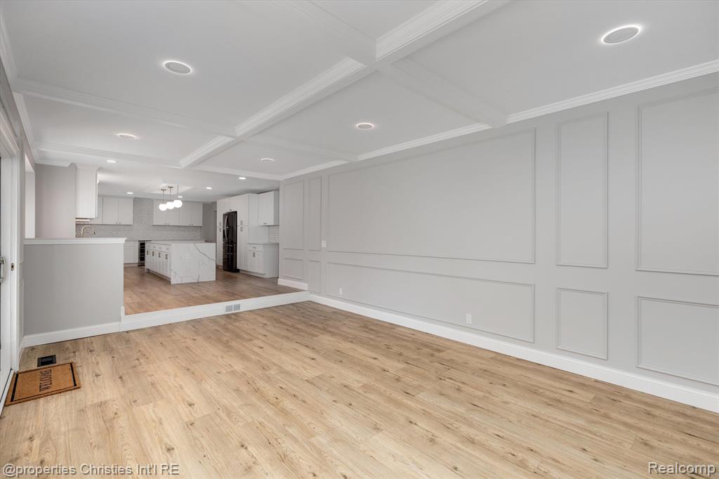 3552 Kossuth Road Lake Orion, MI 48360 - Photo 13 of 49 Gallery Image 13