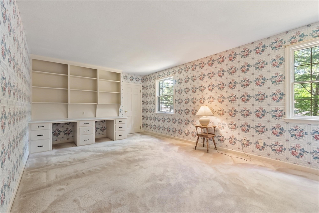 3 Highfield Road Gardner, MA 01440 - Photo 24 of 32
