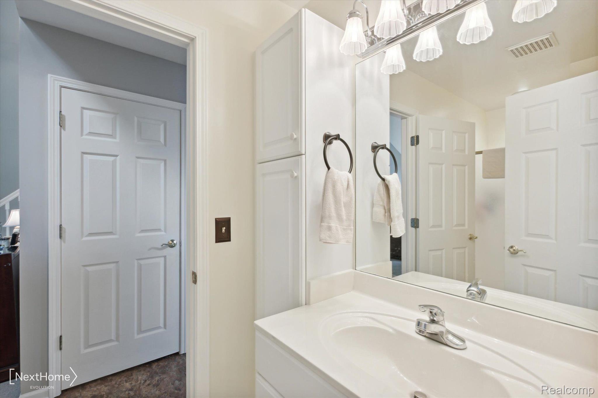5840 East Dunbar Road, Unit 18 Monroe, MI 48161 - Photo 19 of 52