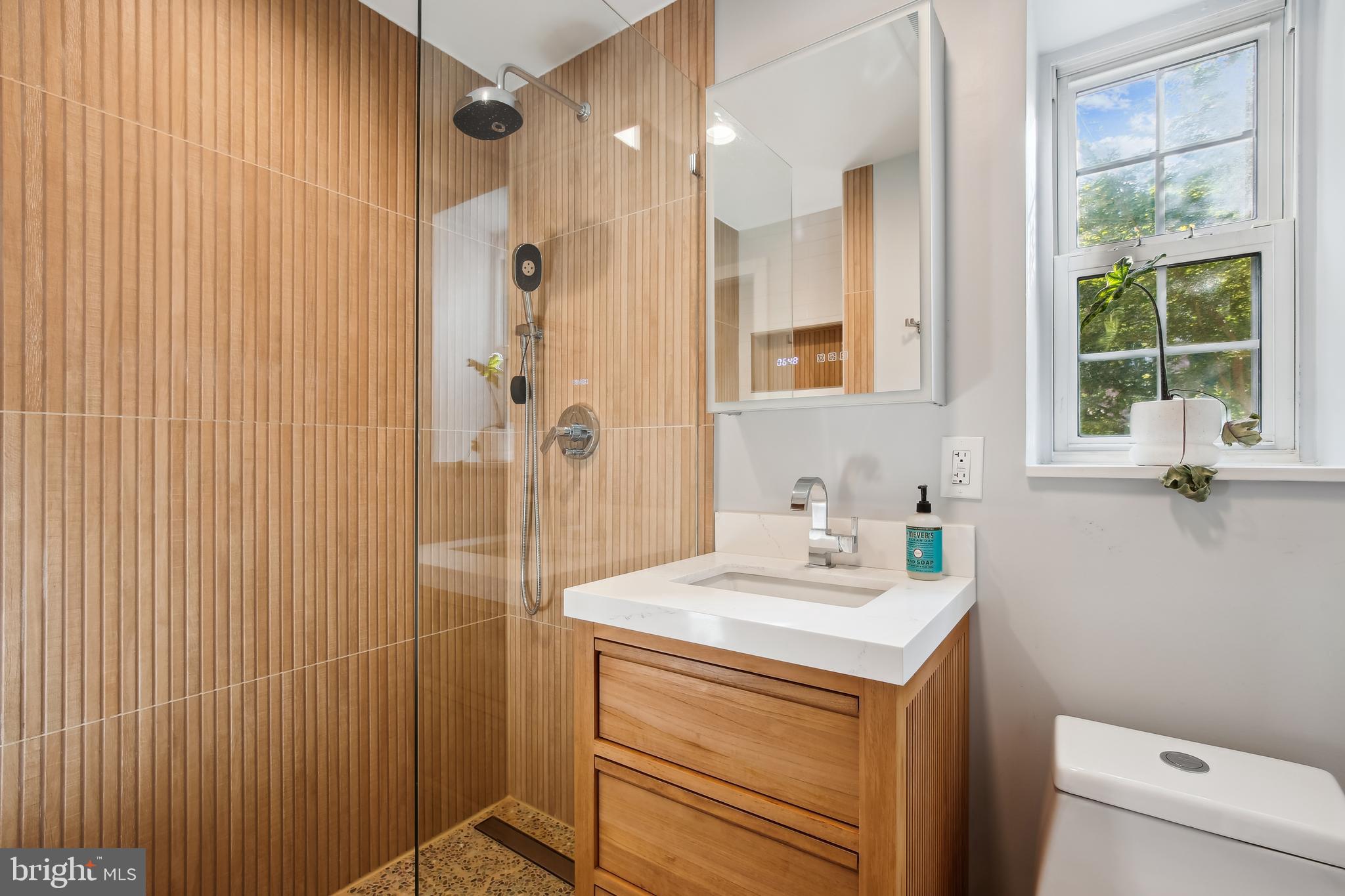 3615 Gunston Road Alexandria, VA 22302 - Photo 12 of 30