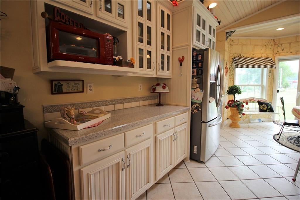 6100 Routzong Road Greenville, OH 45331 - Photo 12 of 100 Gallery Image 12