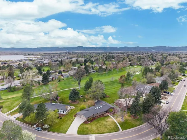 $1,895,000 | 30 Fairway Lane, Littleton, CO 80123