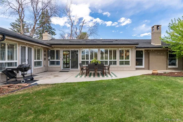 $1,895,000 | 30 Fairway Lane, Littleton, CO 80123