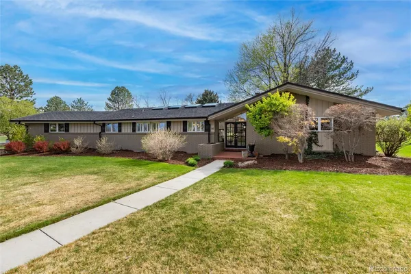 $1,895,000 | 30 Fairway Lane, Littleton, CO 80123