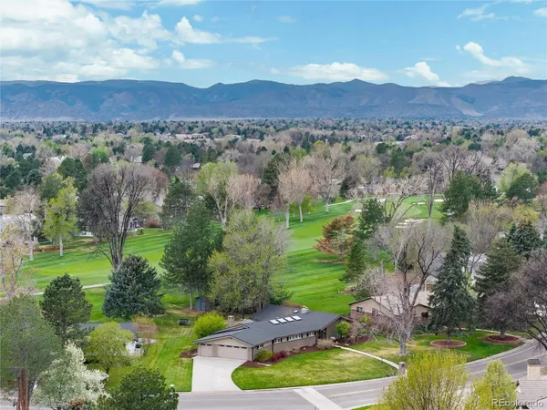 $1,895,000 | 30 Fairway Lane, Littleton, CO 80123