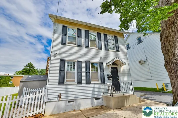 $439,000 | 820 North New Street, Bethlehem, PA 18018