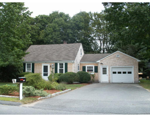 160 Cross Road Dartmouth, MA 02747 - Photo 1 of 22 Gallery Image 1