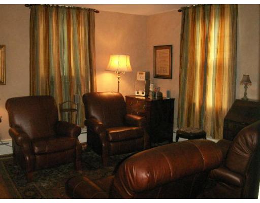 160 Cross Road Dartmouth, MA 02747 - Photo 11 of 22 Gallery Image 11
