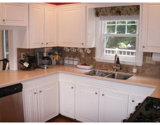 160 Cross Road Dartmouth, MA 02747 - Photo 6 of 22 Gallery Image 6