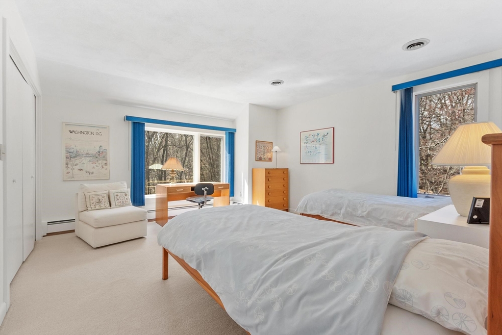 781 Strawberry Hill Road Concord, MA 01742 - Photo 26 of 42