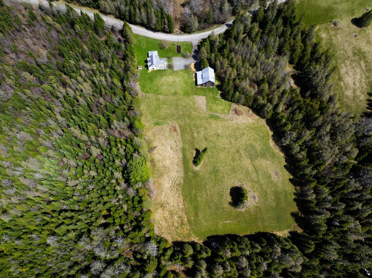 675 Sanderson Hill Road Charleston, VT 05872 - Photo 14 of 60