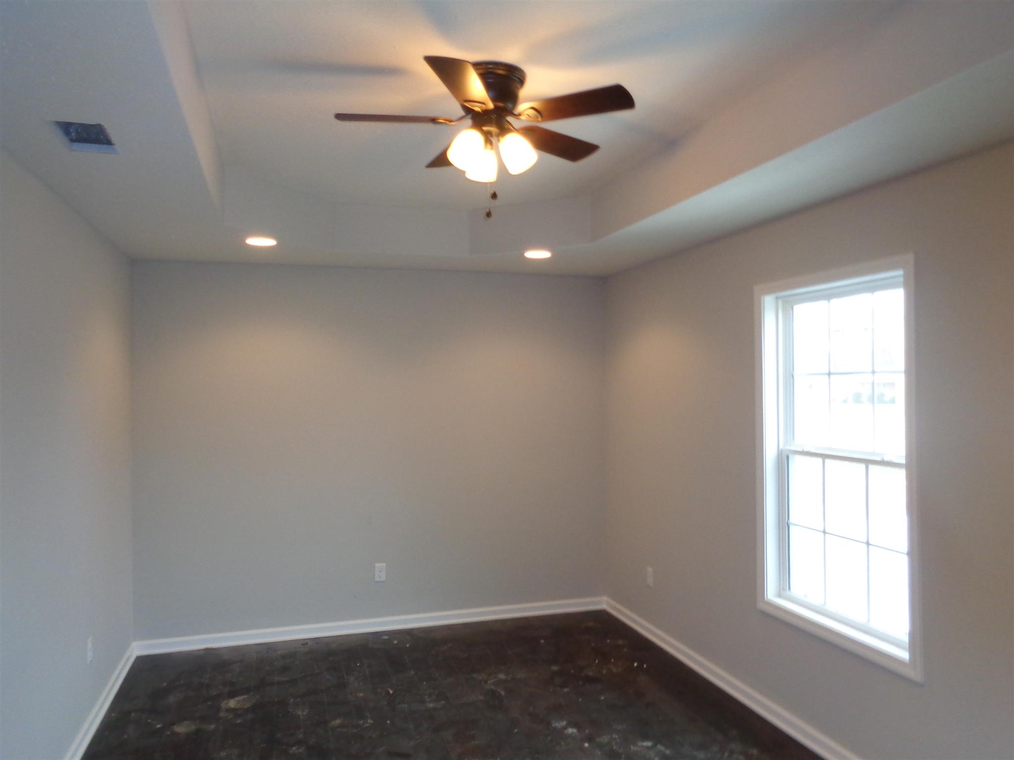 4287 Eastbrook Road Winchester, TN 37398 - Photo 7 of 12 Gallery Image 7