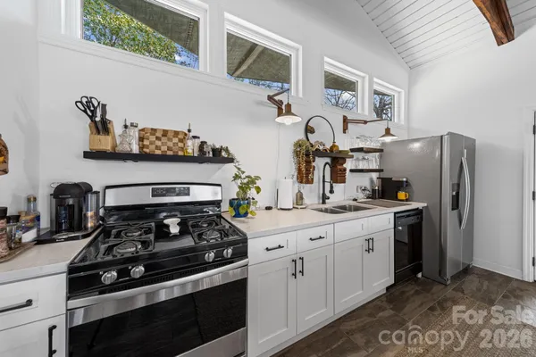 $615,000 | 2262 Beaver Creek Road, Liberty Hill, SC 29074