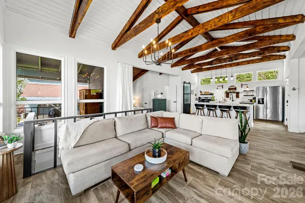 $615,000 | 2262 Beaver Creek Road, Liberty Hill, SC 29074