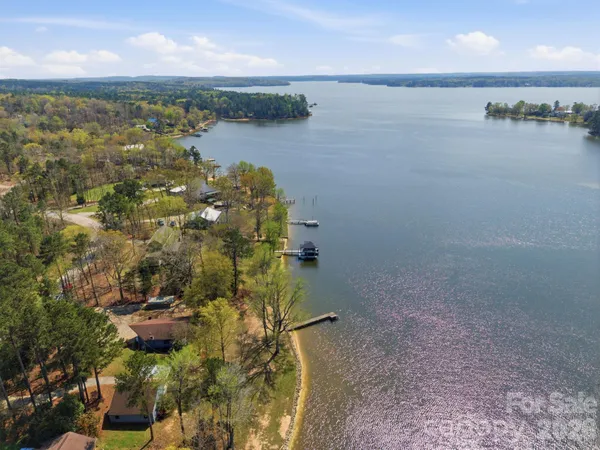 $615,000 | 2262 Beaver Creek Road, Liberty Hill, SC 29074