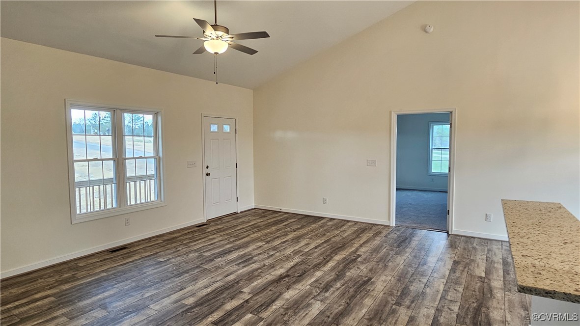1960 East Courthouse Road Blackstone, VA 23824 - Photo 12 of 29 Gallery Image 12