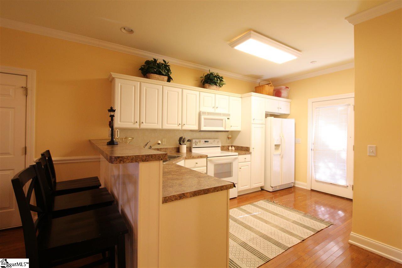 3 Plaza Way Anderson, SC 29621 - Photo 14 of 36