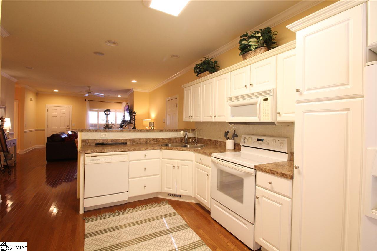 3 Plaza Way Anderson, SC 29621 - Photo 16 of 36