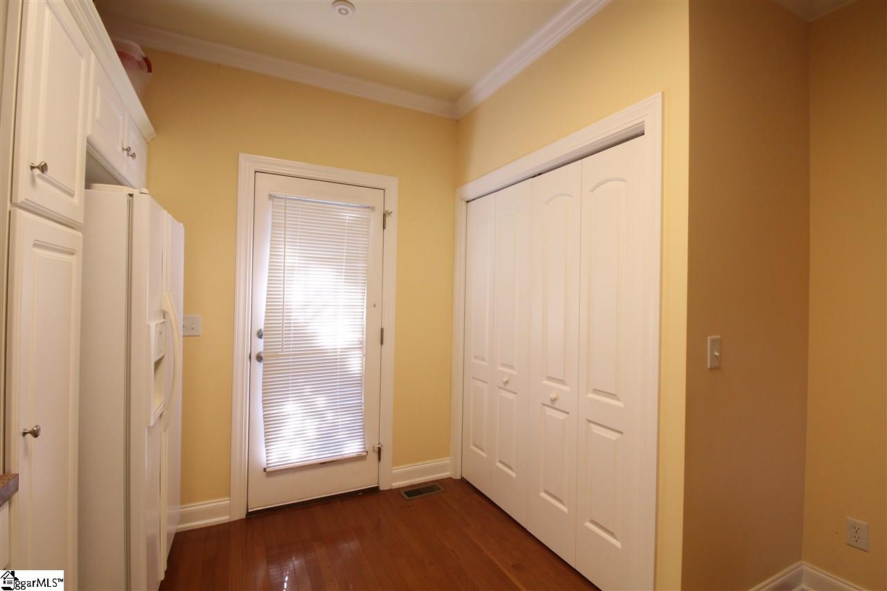 3 Plaza Way Anderson, SC 29621 - Photo 17 of 36