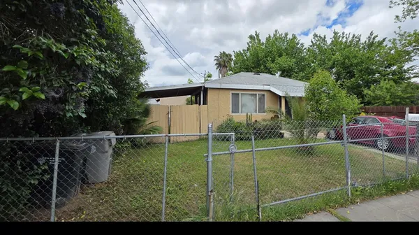 a view of a house with pool